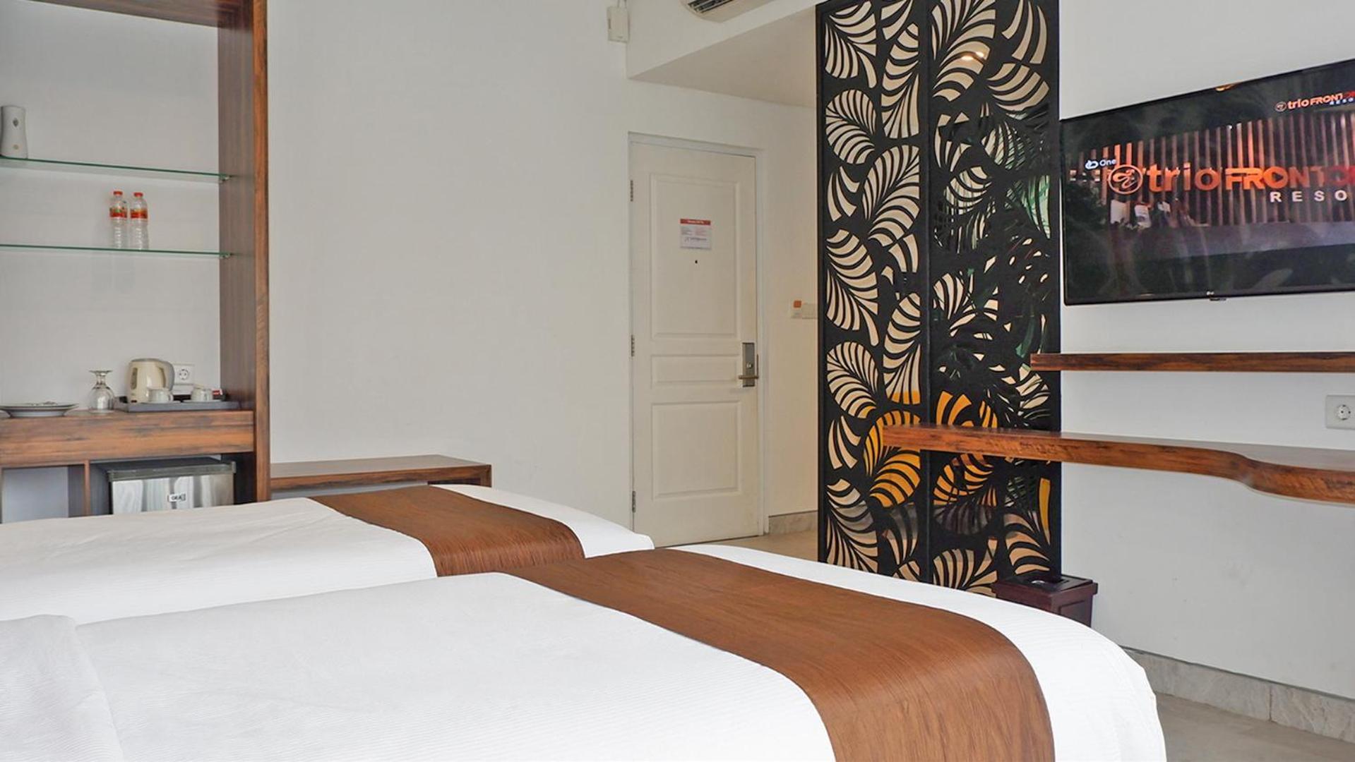 Front One Resort Магеланг Екстериор снимка