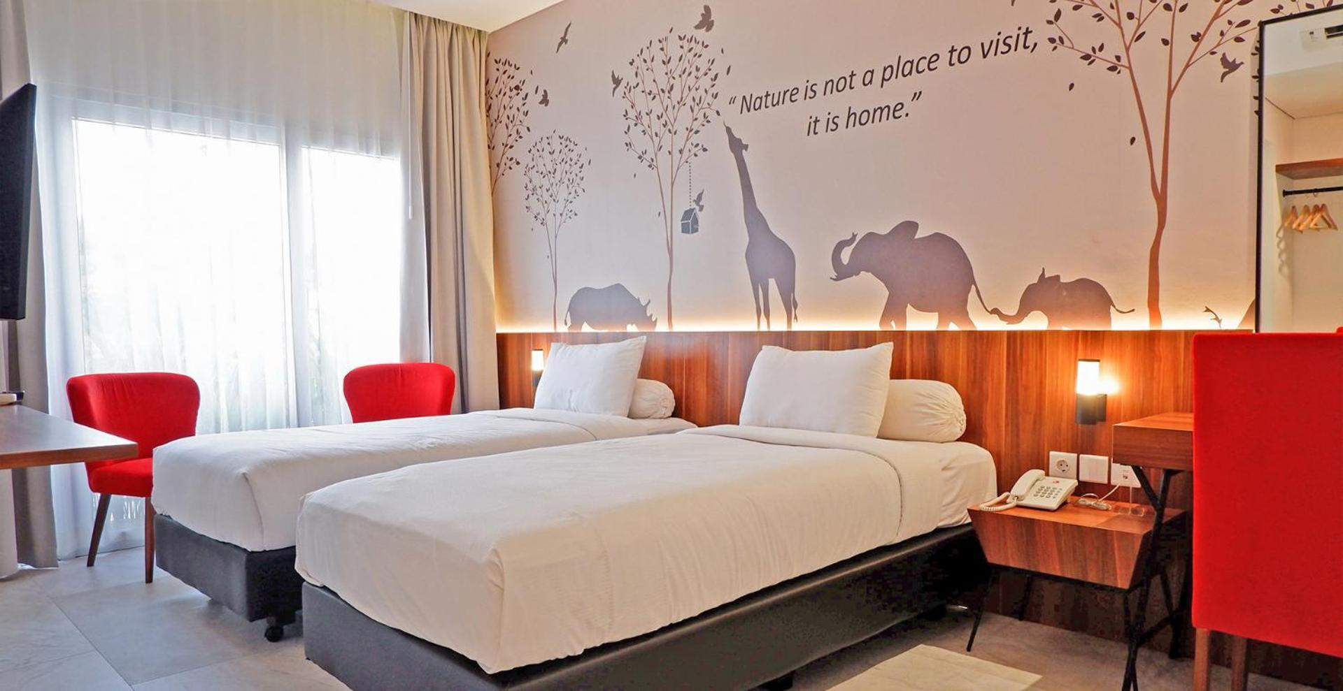 Front One Resort Магеланг Екстериор снимка