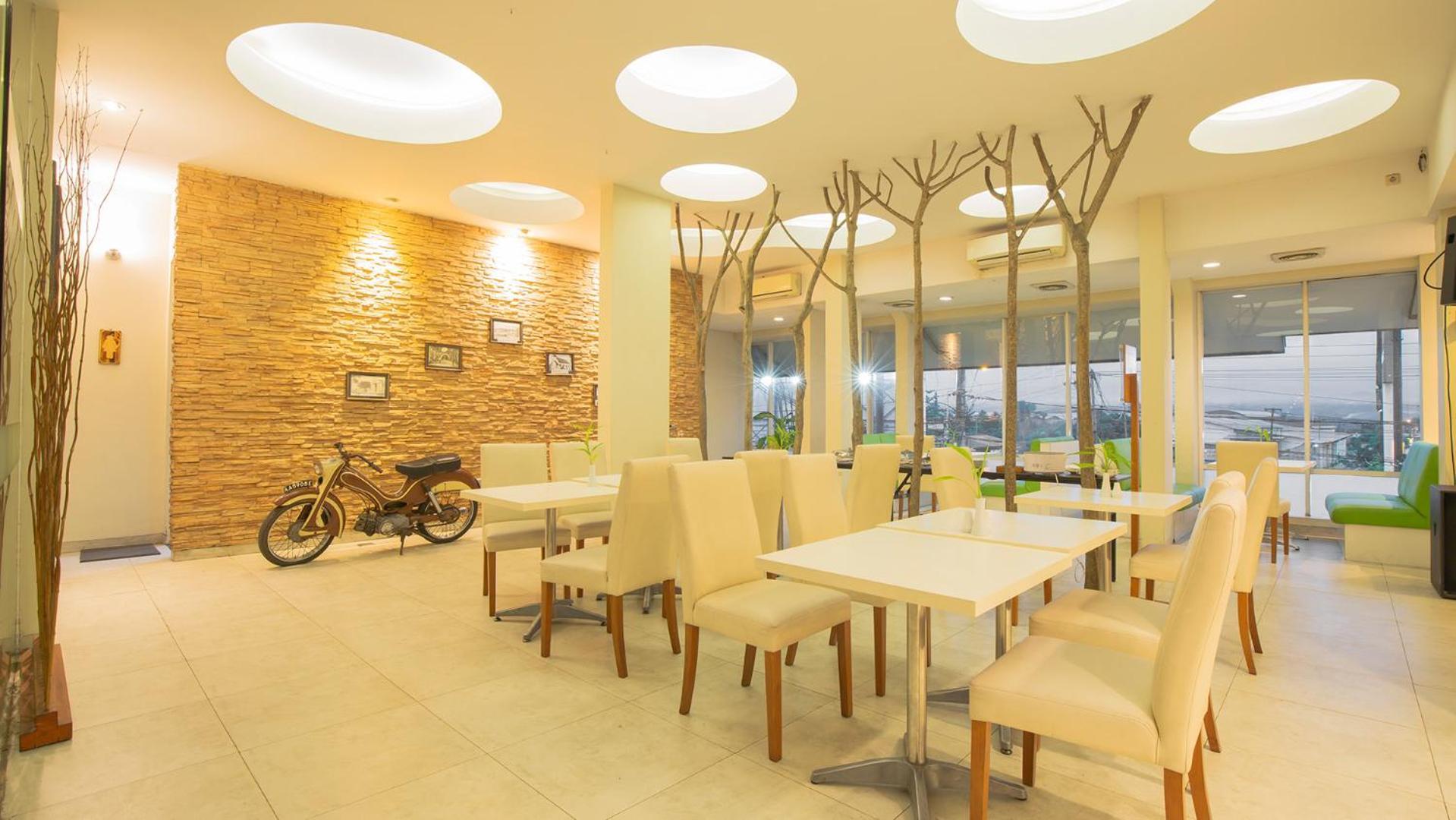 Front One Resort Магеланг Екстериор снимка