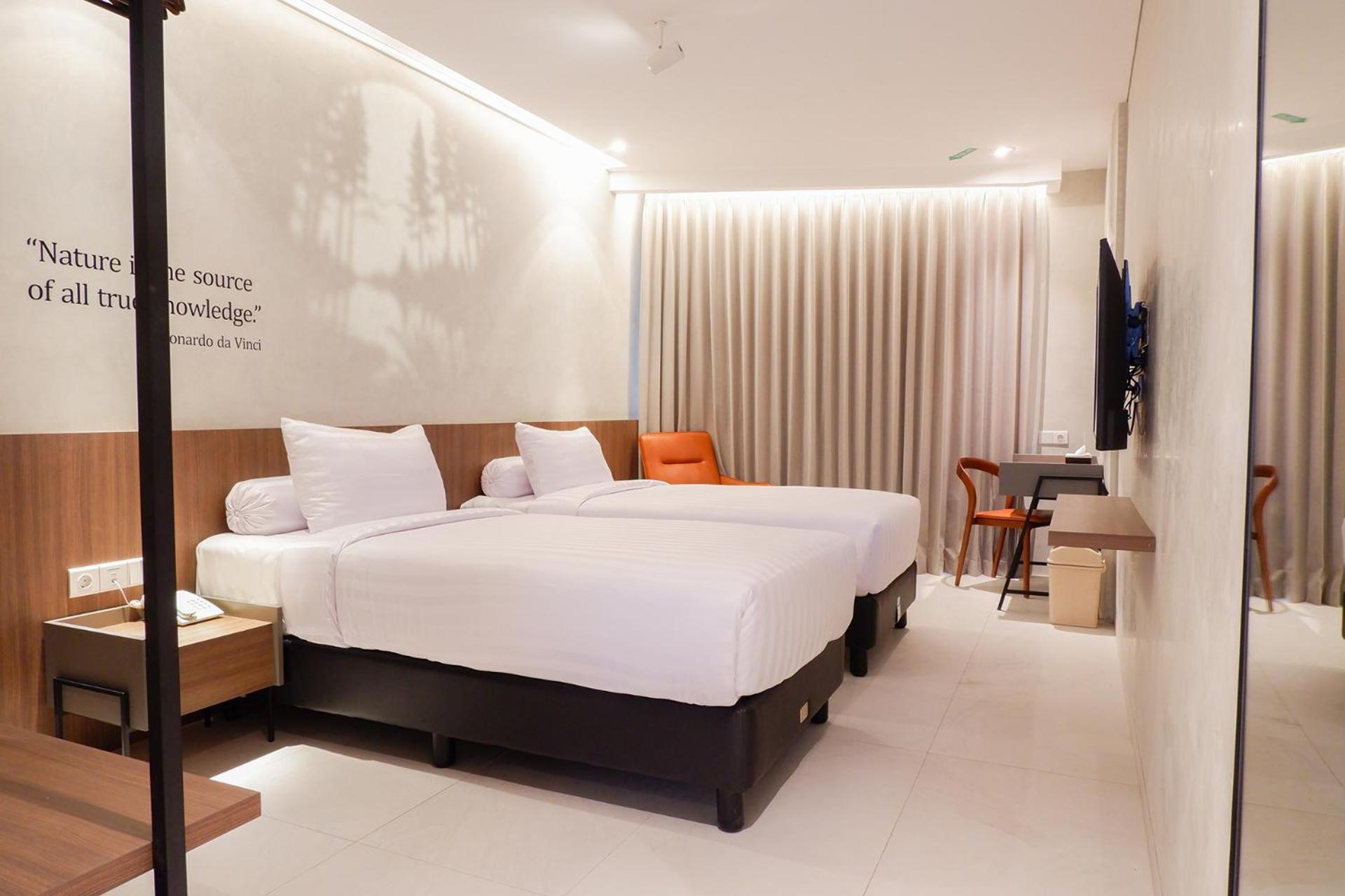 Front One Resort Магеланг Екстериор снимка